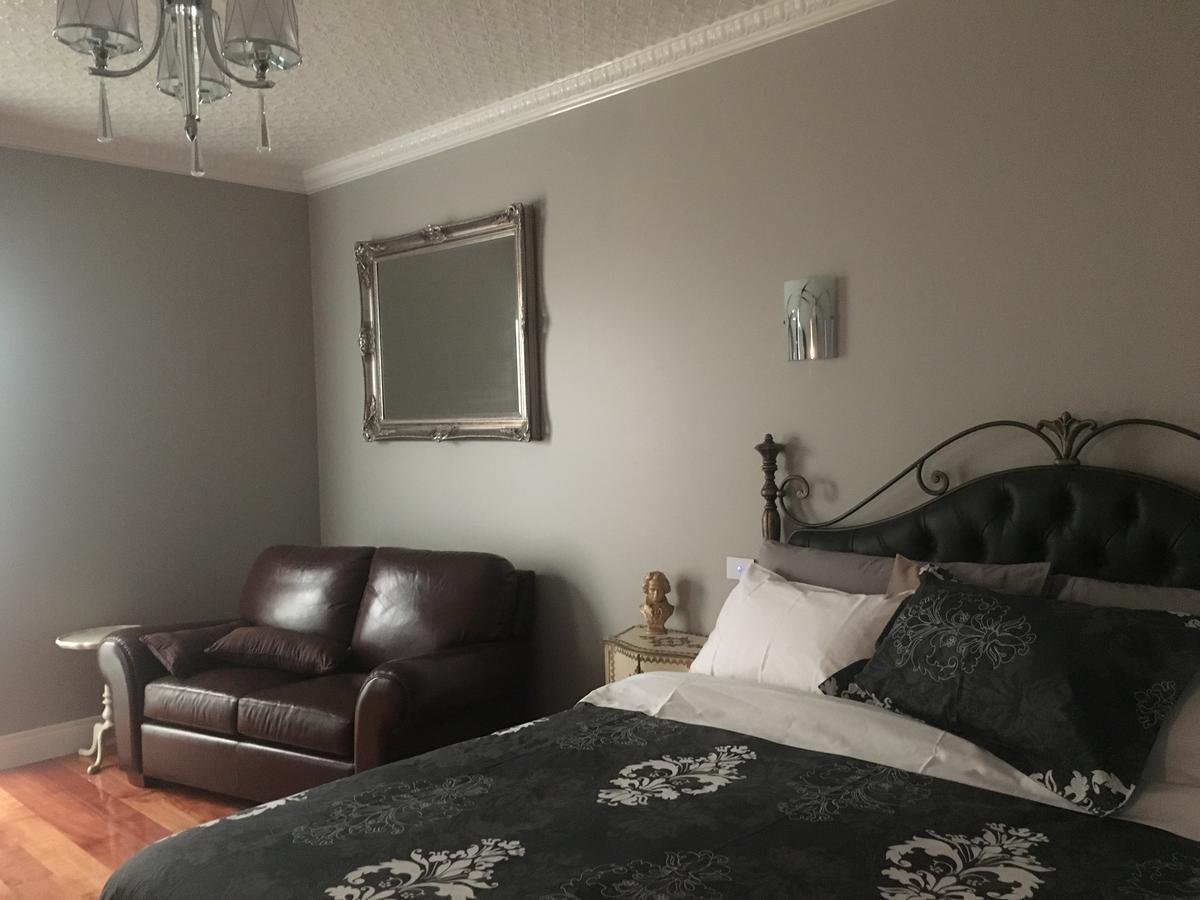Noah'S Stanley Luxury Bed And Breakfast Экстерьер фото